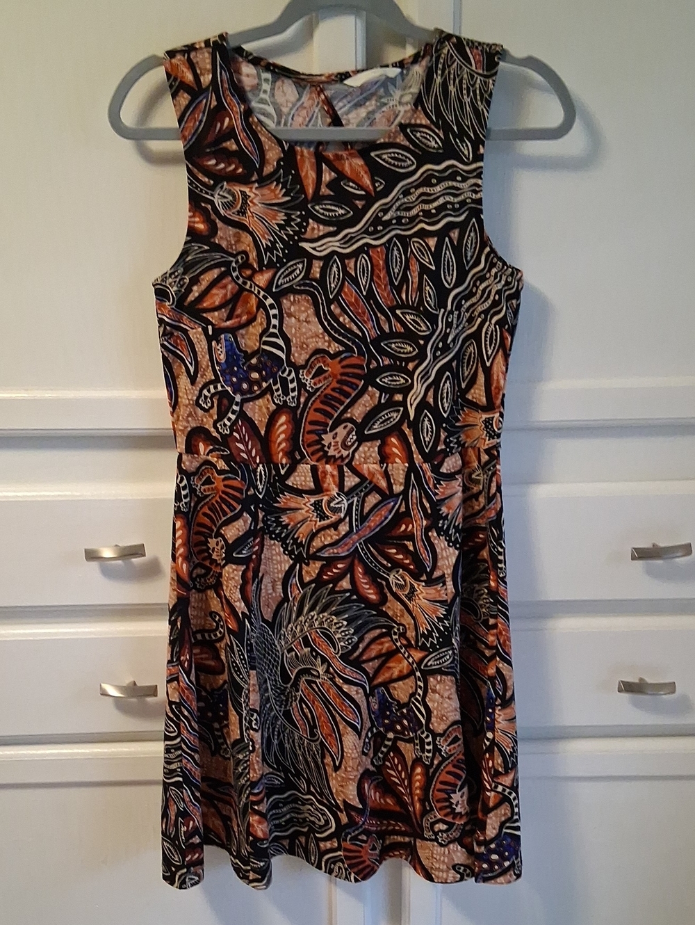 H&M Sleeveless Black and Brown Patterned Women’s Dress